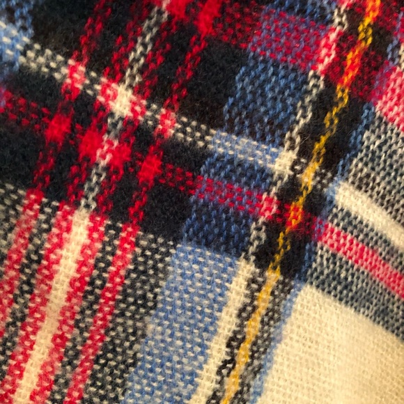 ASOS Oversized Square Scarf in Check- Multi - Picture 4 of 5